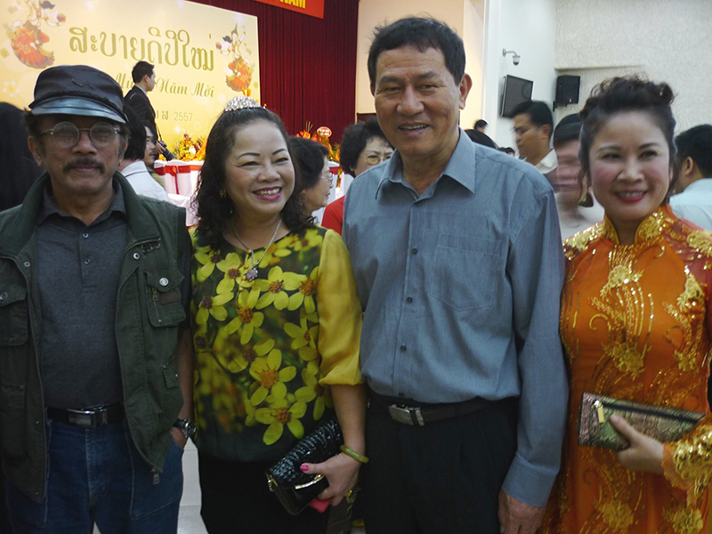 Tết Lào Bunpimay và các CCB Tây Tiến